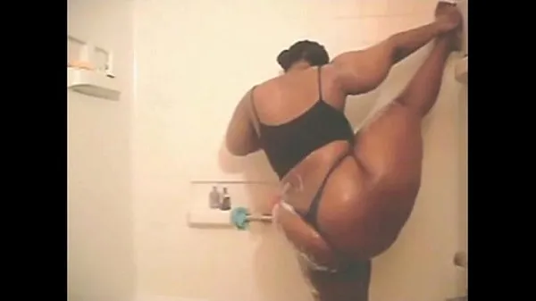 Big mama dria in the shower my Videos