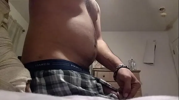 Young sexy Latino showing off big cock مقاطع الفيديو الخاصة بي كبيرة