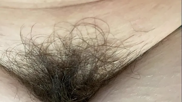 Groot extreme close up on my hairy pussy huge bush 4k HD video hairy fetish mijn video's