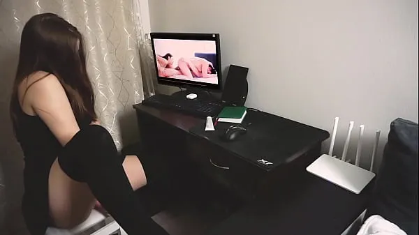 This Girl Dreams of Threesome like in Porn Movie - Powerfull Orgasm Lớn Video của tôi