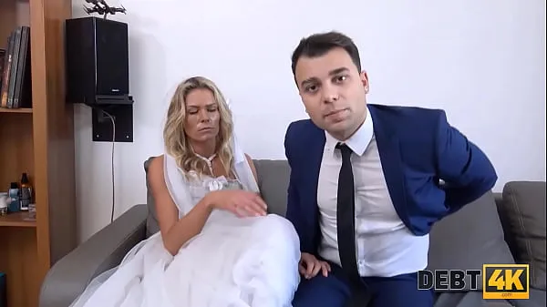 Velká DEBT4k. Brazen guy fucks another mans bride as the only way to delay debt moje videa