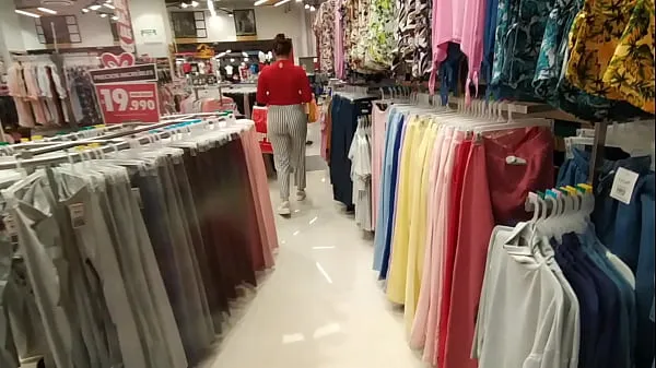 Big I chase an unknown woman in the clothing store and show her my cock in the fitting rooms my Videos