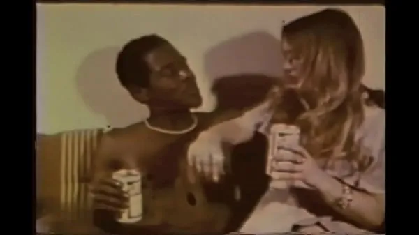 Suuret Vintage Pornostalgia, The Sinful Of The Seventies, Interracial Threesome videoni
