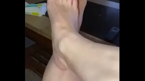 Big Sexy White Milf Feet Toes my Videos