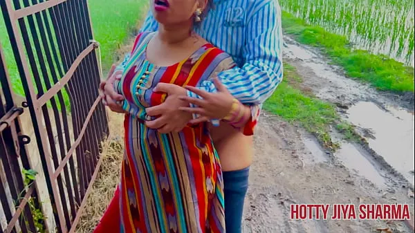 Big Outdoor risky sex with indian bhabhi doing pee and filmed by her husband my Videos