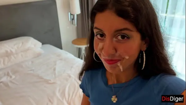 Duże Step sister lost the game and had to go outside with cum on her face - Cumwalkmoje filmy
